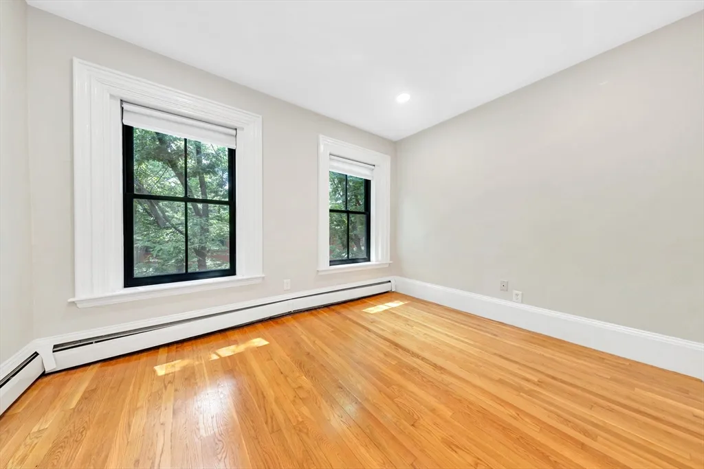 3 bed, 1.5 bath apartment for rent at 32 West Springfield St Unit 3, South End — photo 15 of 35
