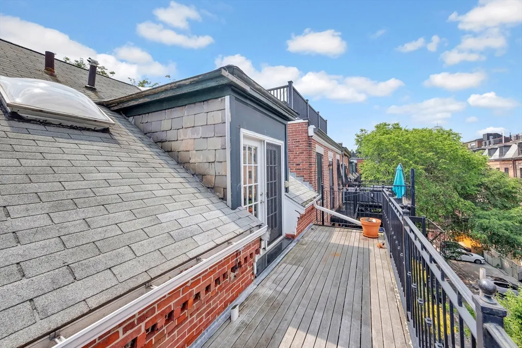 3 bed, 1.5 bath apartment for rent at 32 West Springfield St Unit 3, South End — photo 18 of 35