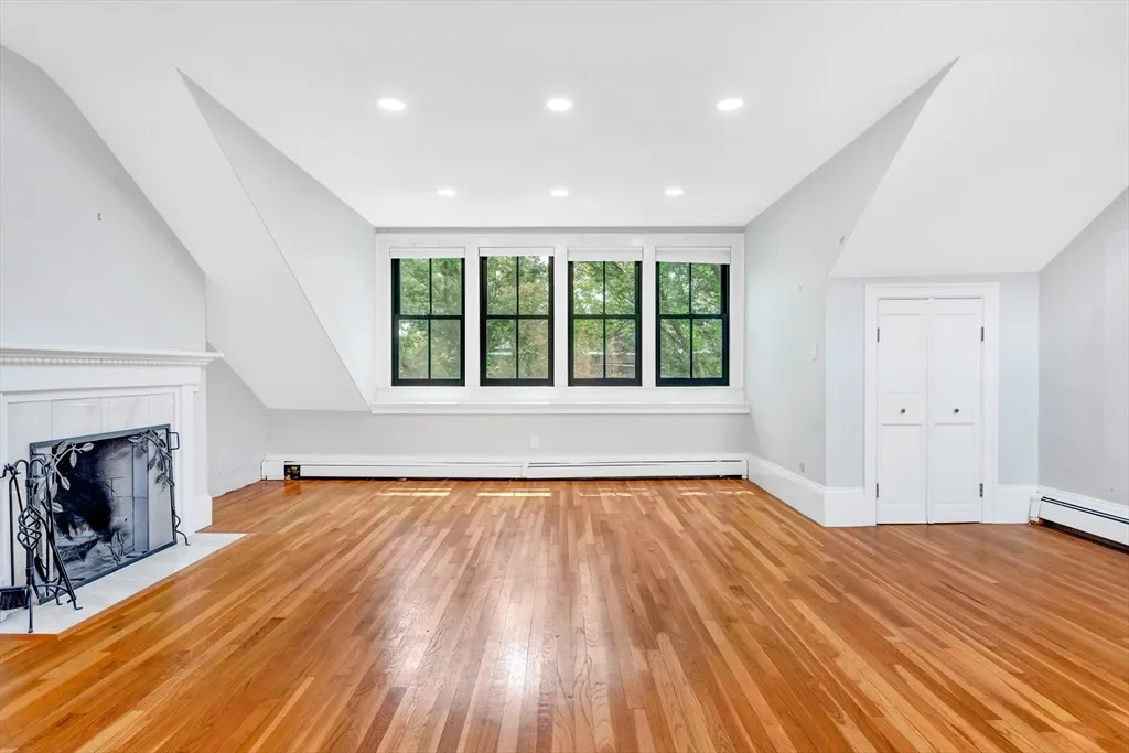 3 bed, 1.5 bath apartment for rent at 32 West Springfield St Unit 3, South End — photo 20 of 35