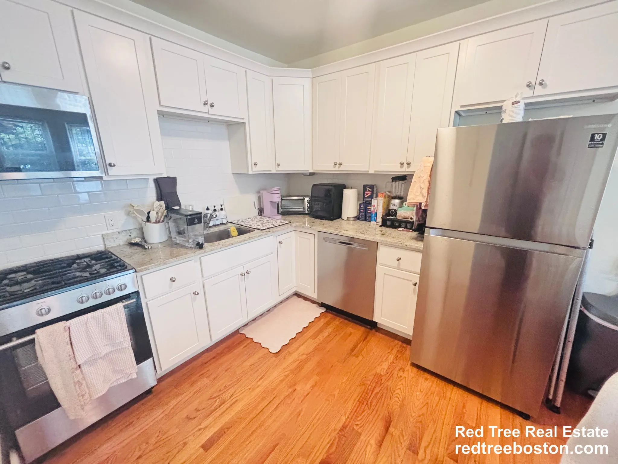 2 bed, 1 bath apartment for rent at 32 Edgerly Rd Unit 1, Fenway — photo 8 of 8