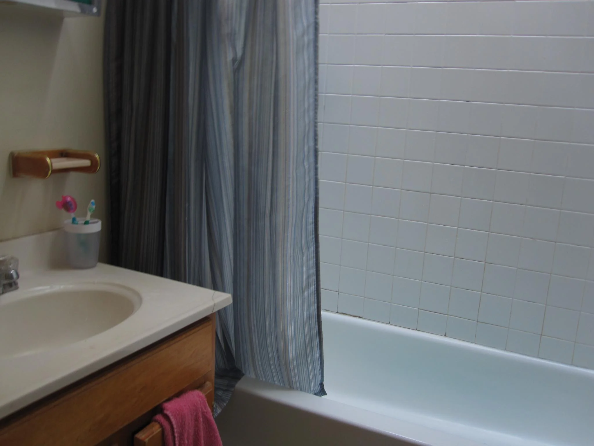 3 bed, 1 bath apartment for rent at 32 Edgerly Rd Unit 2, Fenway — photo 11 of 11