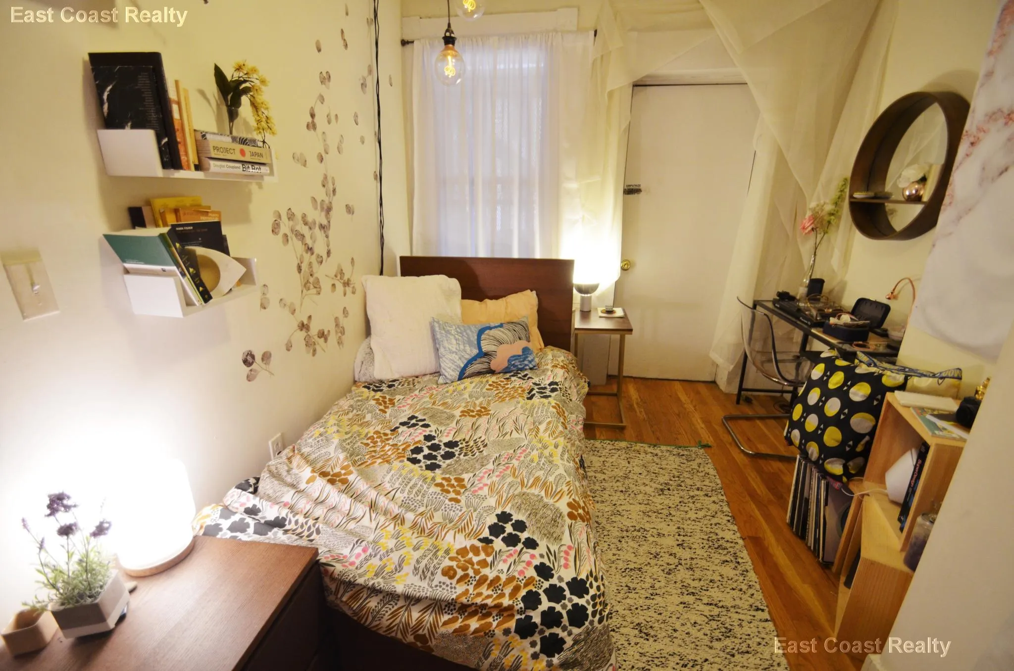 3 bed, 1 bath apartment for rent at 32 Edgerly Rd Unit 2, Fenway — photo 5 of 11