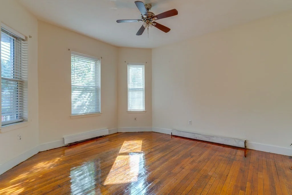 3 bed, 1 bath apartment for rent at 32 Elmhurst St Unit 1, Boston — photo 5 of 15