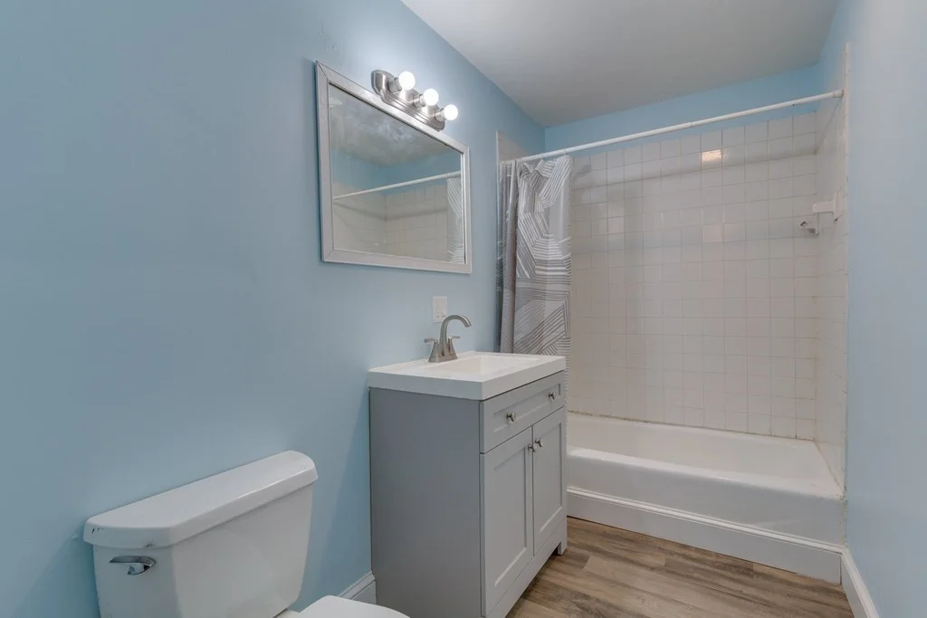 3 bed, 1 bath apartment for rent at 32 Elmhurst St Unit 1, Boston — photo 9 of 15