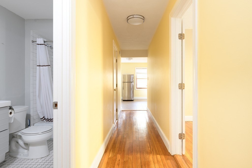 3 bed, 1 bath apartment for rent at 32 Eustis Unit 32, Baldwin — photo 6 of 10