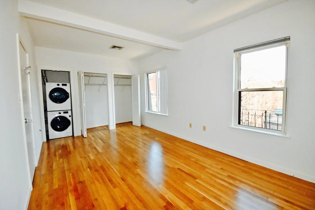 1 bed, 1 bath apartment for rent at 32 Fairfield Unit 7, Back Bay — photo 11 of 16