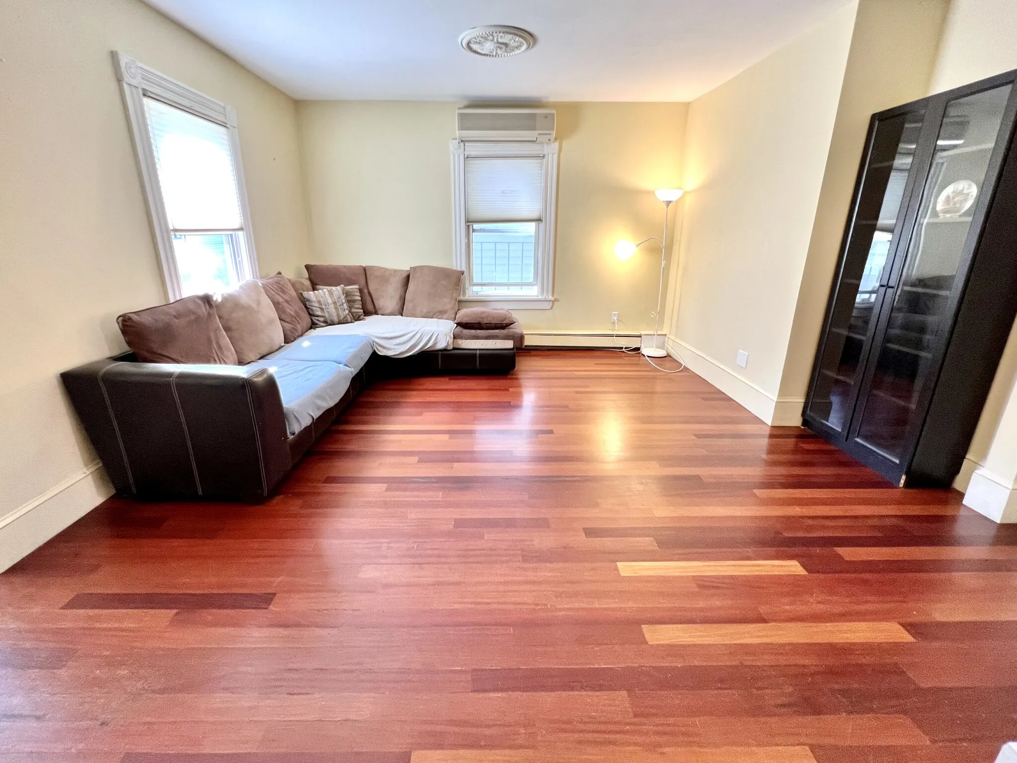 3 bed, 2 bath apartment for rent at 32 Fairmont Ave Unit 2, Cambridgeport — photo 35 of 39
