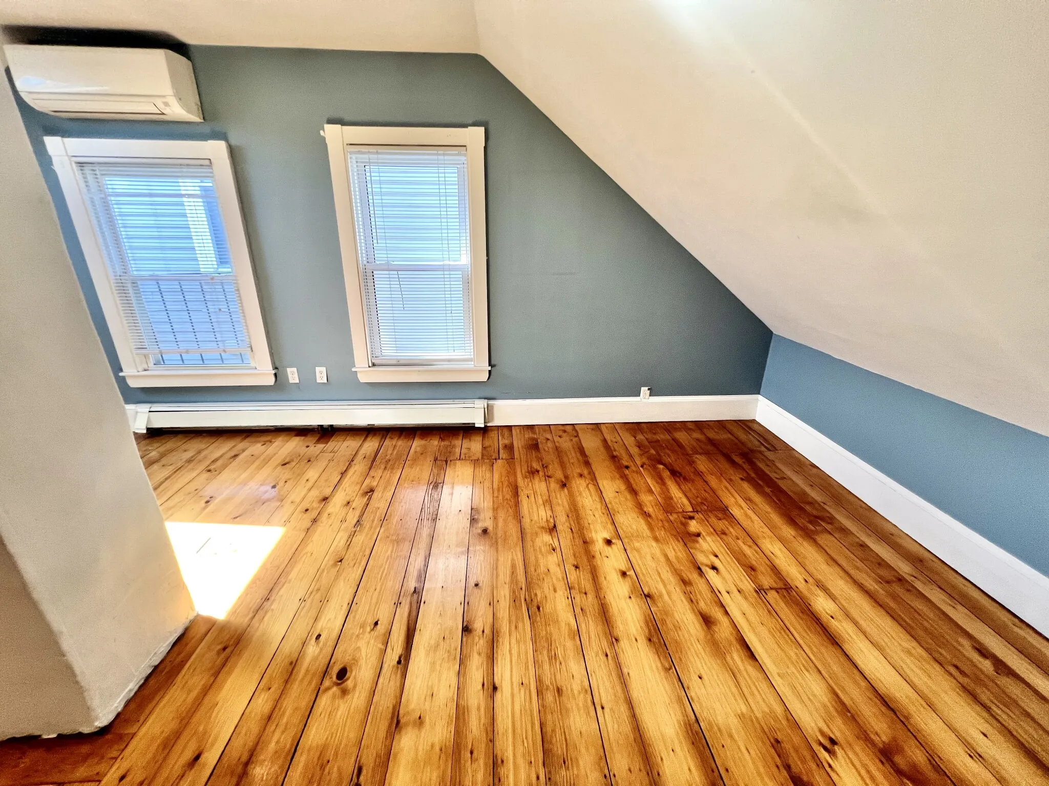 3 bed, 2 bath apartment for rent at 32 Fairmont Ave Unit 2, Cambridgeport — photo 29 of 39