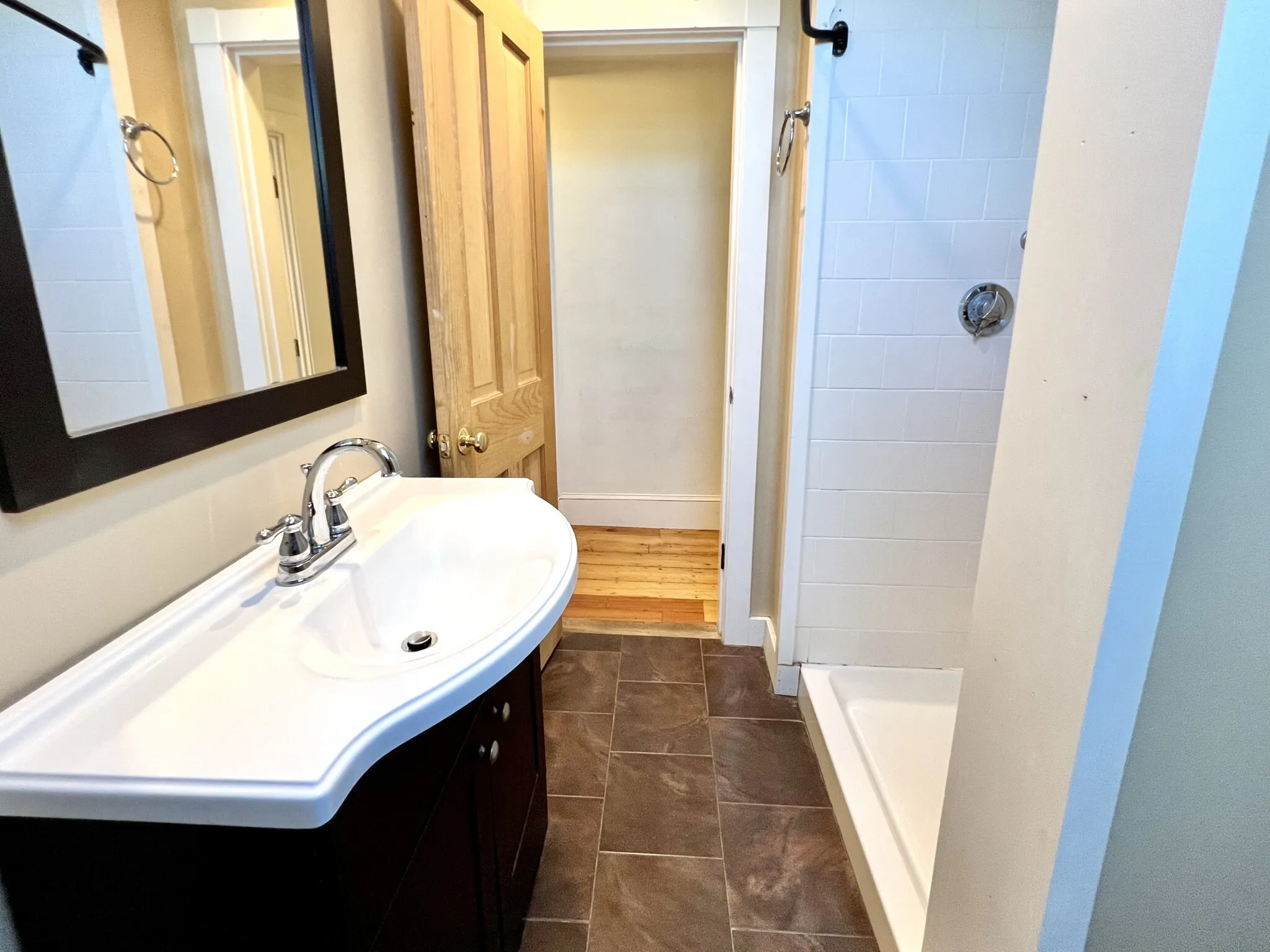 3 bed, 2 bath apartment for rent at 32 Fairmont Ave Unit 2, Cambridgeport — photo 26 of 39
