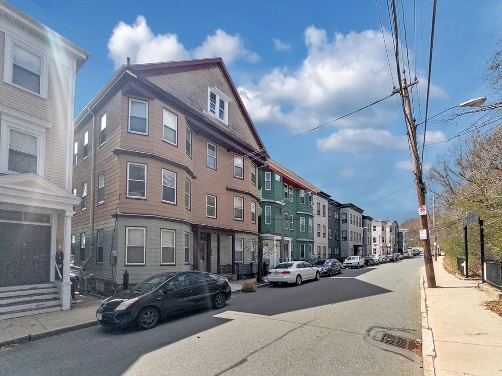 4 bed, 1 bath apartment for rent at 32 Fisher Ave Unit 2, Mission Hill — photo 23 of 23
