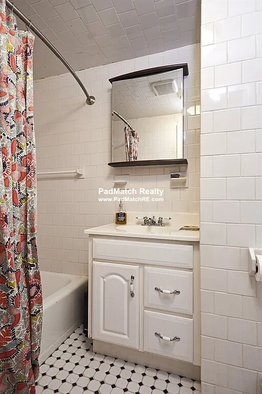 1 bed, 1 bath apartment for rent at 32 Fleet St Unit 6, North End — photo 9 of 10