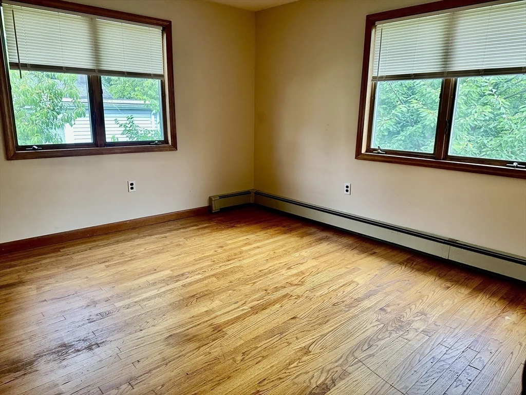 3 bed, 1 bath apartment for rent at 32 Forest St Unit 32, Watertown — photo 11 of 13