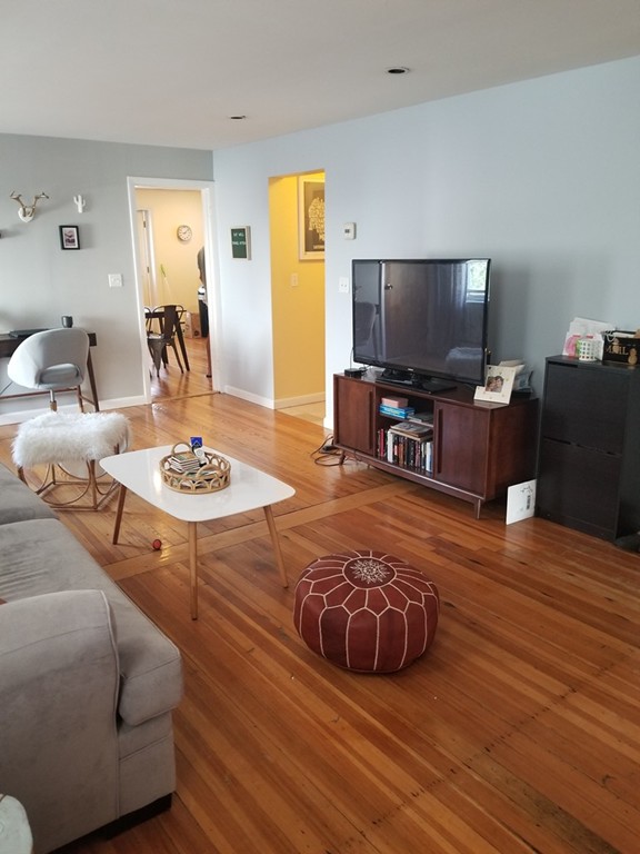 2 bed, 1 bath apartment for rent at 32 Frankfort Unit 2, East Boston — photo 2 of 15