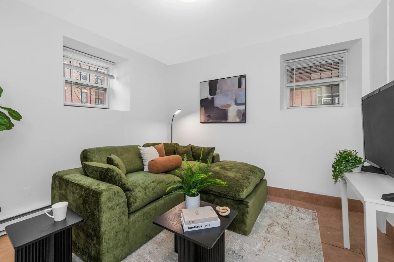 2 bed, 1 bath apartment for rent at 32 Glenville Unit A, Allston — photo 2 of 10