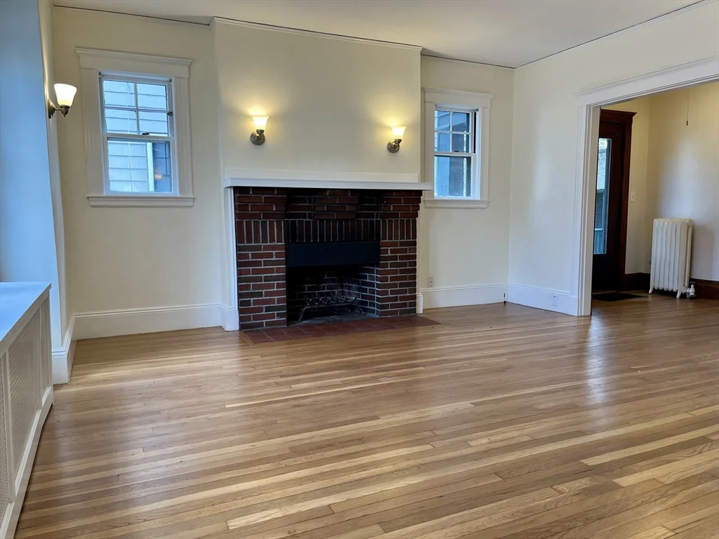 2 bed, 1 bath apartment for rent at 32 Goodrich Rd Unit 1, Jamaica Plain — photo 3 of 19