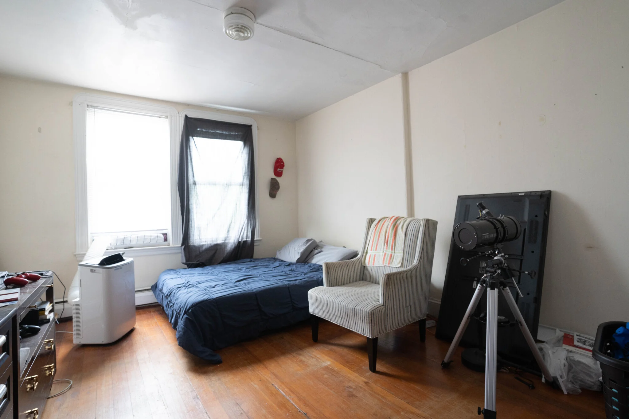 3 bed, 1 bath apartment for rent at 32 Gordon St Unit 3, Brighton — photo 6 of 7