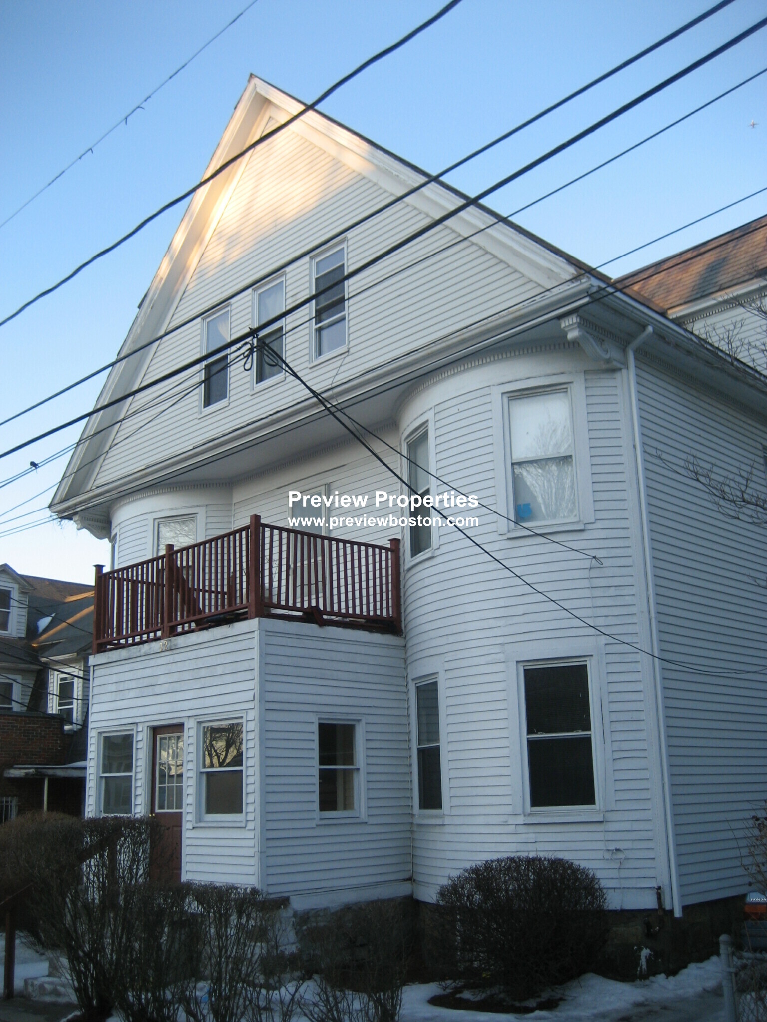 3 bed, 1 bath apartment for rent at 32 Gordon St Unit 3P, Allston