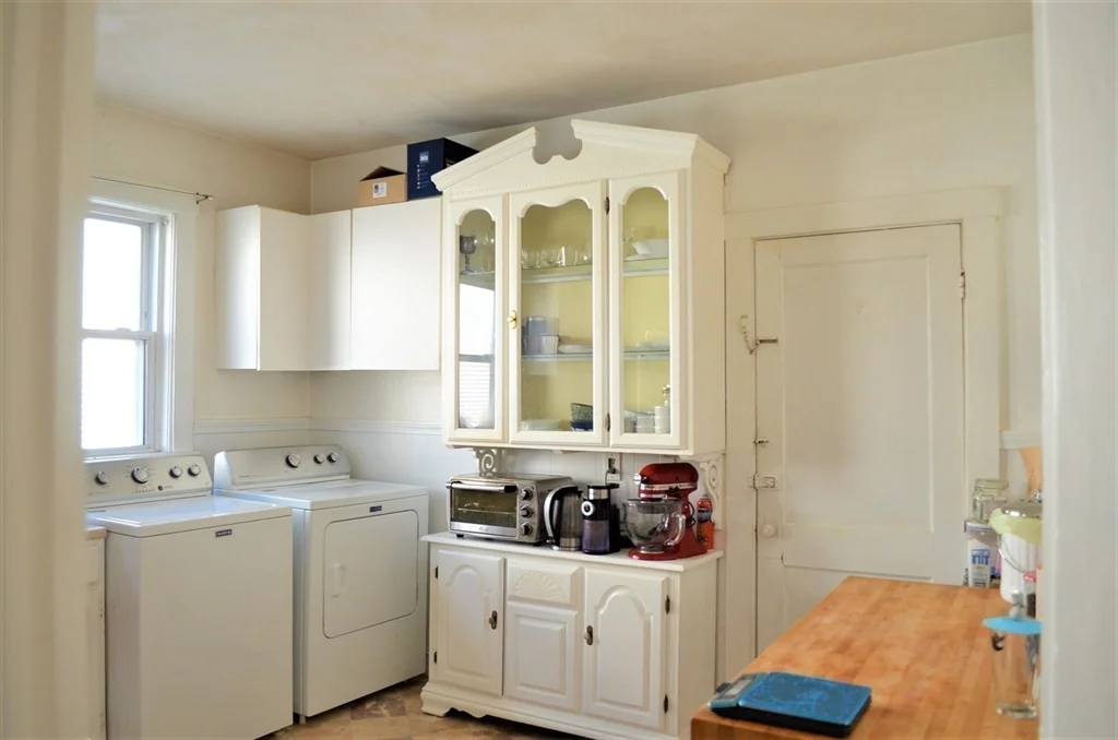 2 bed, 1 bath apartment for rent at 32 Gourley Rd Unit 1, Tufts University — photo 7 of 18