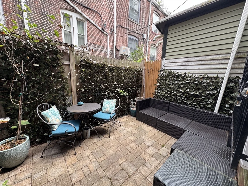 2 bed, 2 bath apartment for rent at 32 Greenwich Park Unit 1, South End — photo 19 of 24