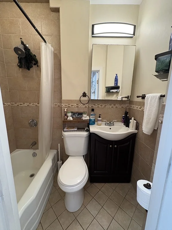 2 bed, 2 bath apartment for rent at 32 Greenwich Park Unit 1, South End — photo 11 of 24