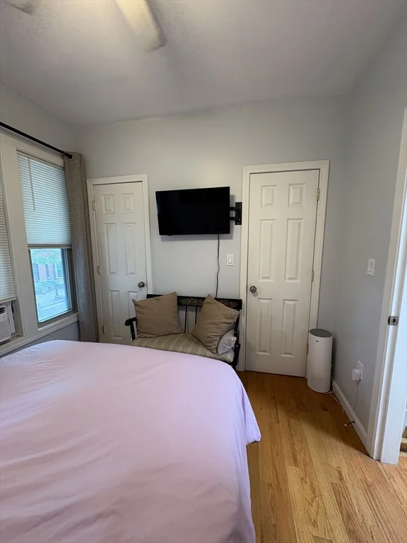 2 bed, 2 bath apartment for rent at 32 Greenwich Park Unit 1, South End — photo 10 of 24