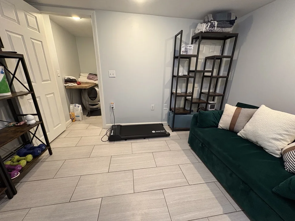 2 bed, 2 bath apartment for rent at 32 Greenwich Park Unit 1, South End — photo 17 of 24