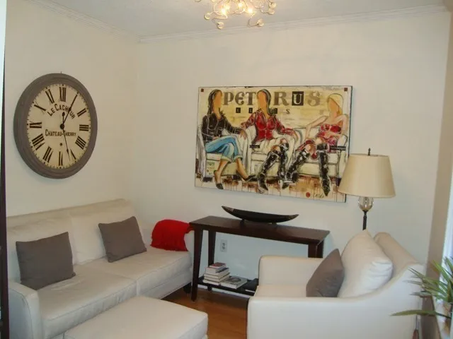 1 bed, 1 bath apartment for rent at 32 Grove Unit 7, Beacon Hill — photo 2 of 7