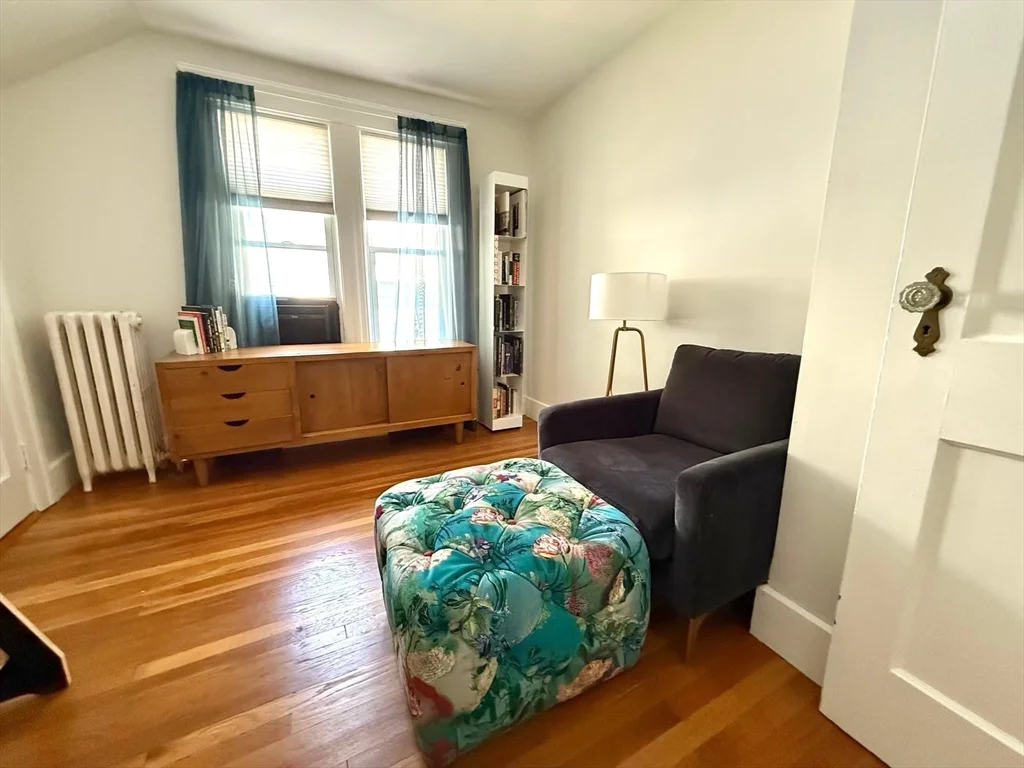 3 bed, 1 bath apartment for rent at 32 Hadwen Ln, Worcester — photo 23 of 27