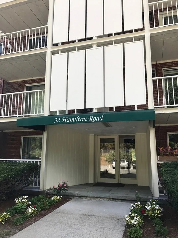 1 bed, 1 bath apartment for rent at 32 Hamilton Rd Unit 205, Arlington