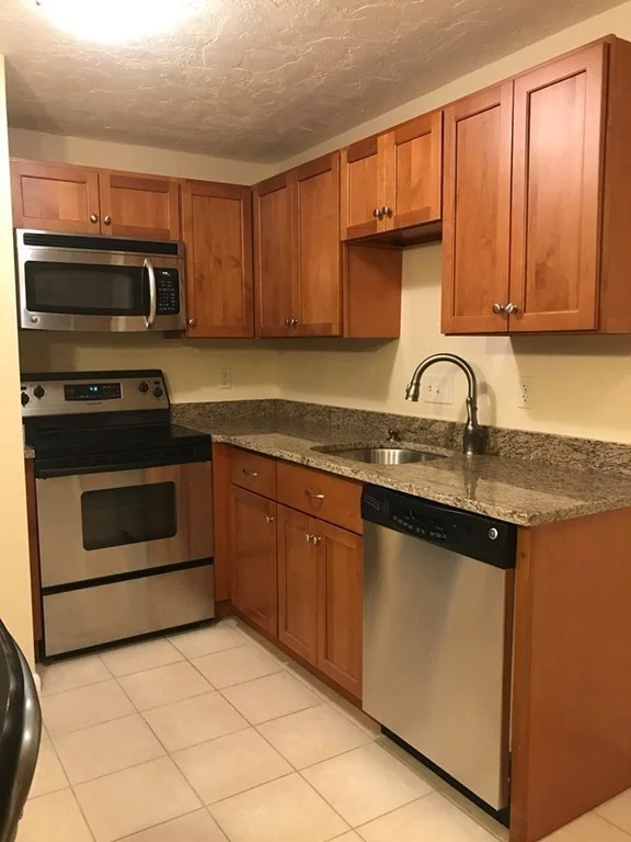 1 bed, 1 bath apartment for rent at 32 Hamilton Rd Unit 205, Arlington — photo 5 of 14