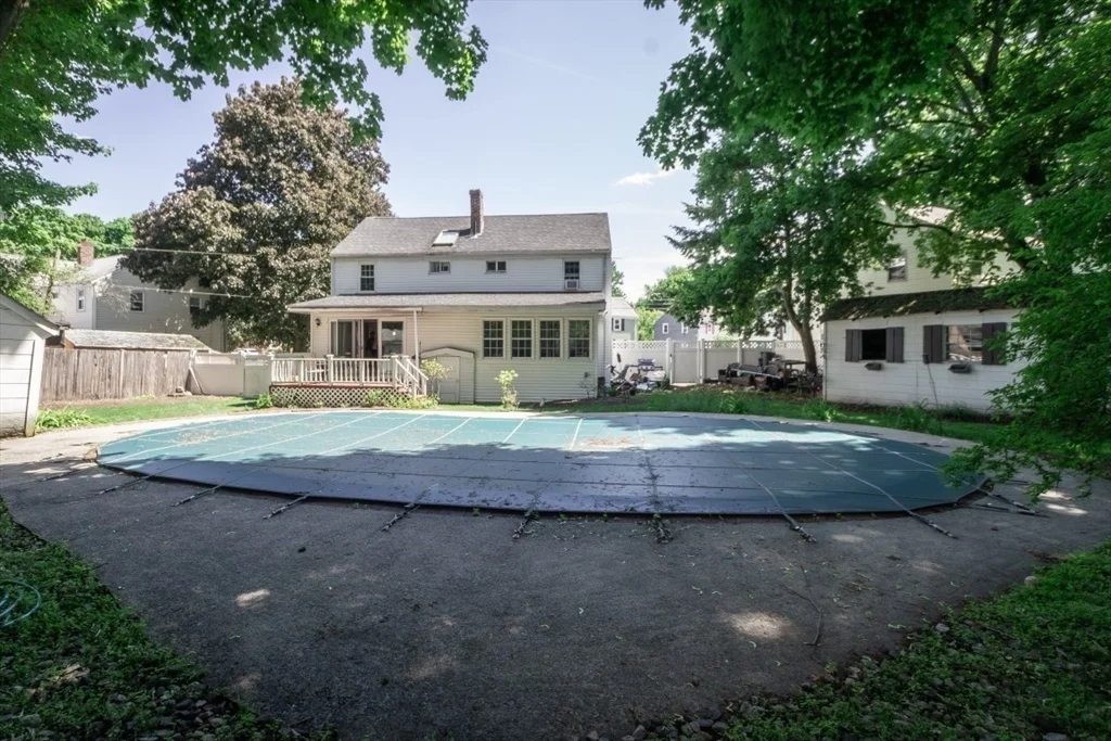 2 bed, 1 bath apartment for rent at 32 Hamilton Rd Unit 32, Wakefield — photo 35 of 39