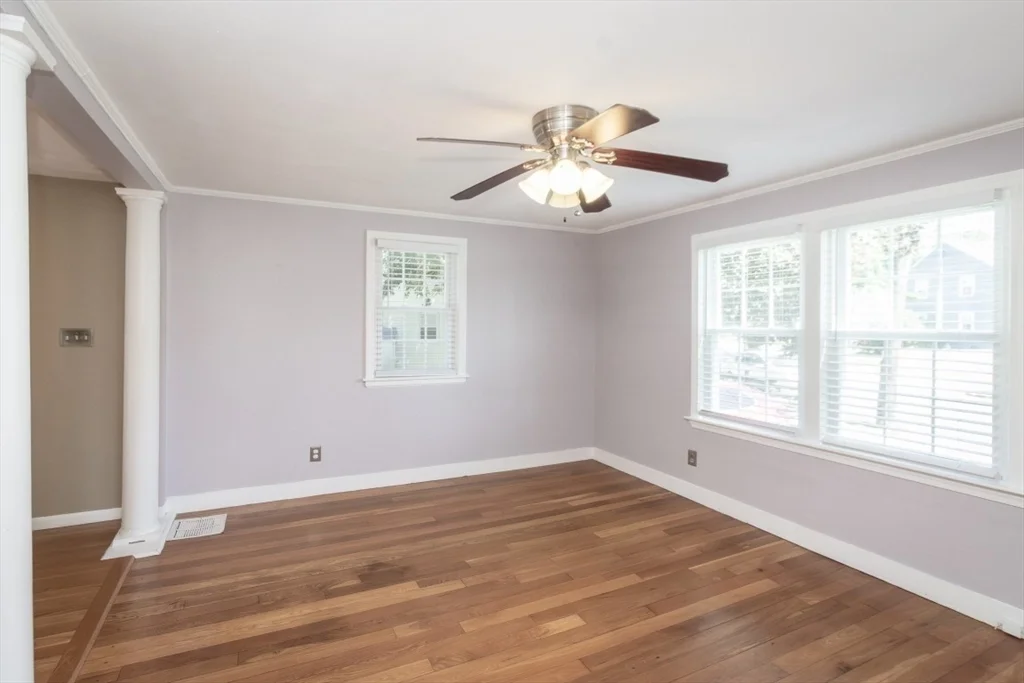 2 bed, 1 bath apartment for rent at 32 Hamilton Rd Unit 32, Wakefield — photo 7 of 39