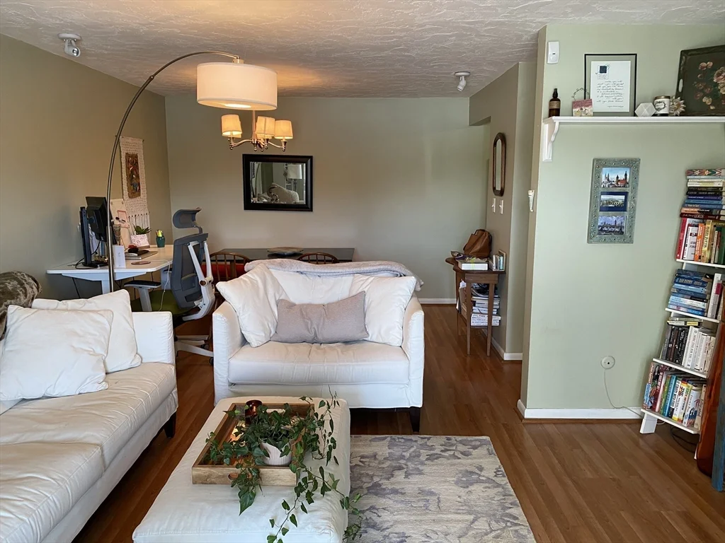 1 bed, 1 bath apartment for rent at 32 Hamilton St Unit 107, Arlington — photo 6 of 13