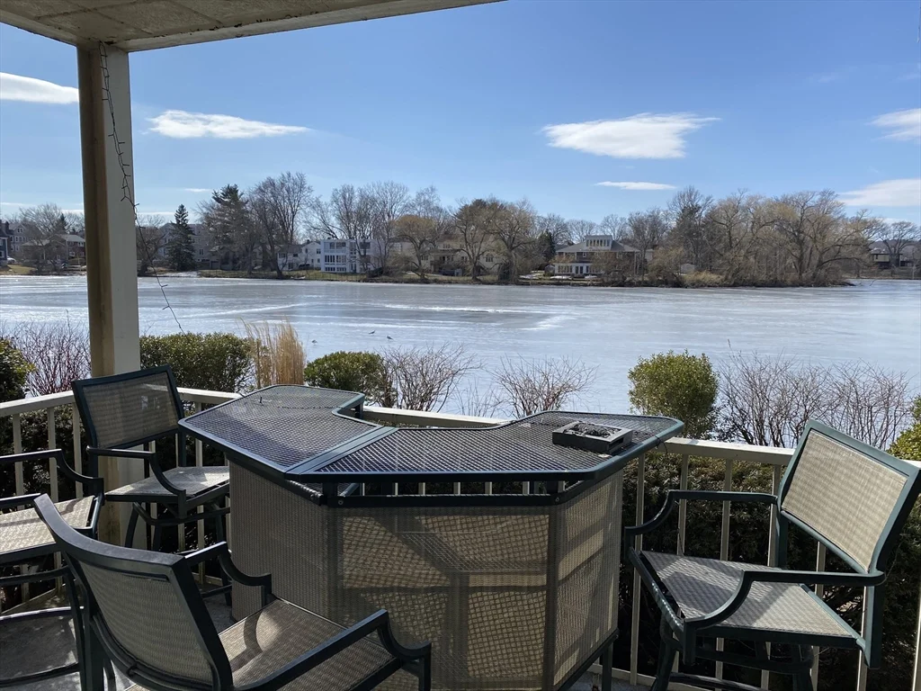 1 bed, 1 bath apartment for rent at 32 Hamilton St Unit 107, Arlington — photo 1 of 13