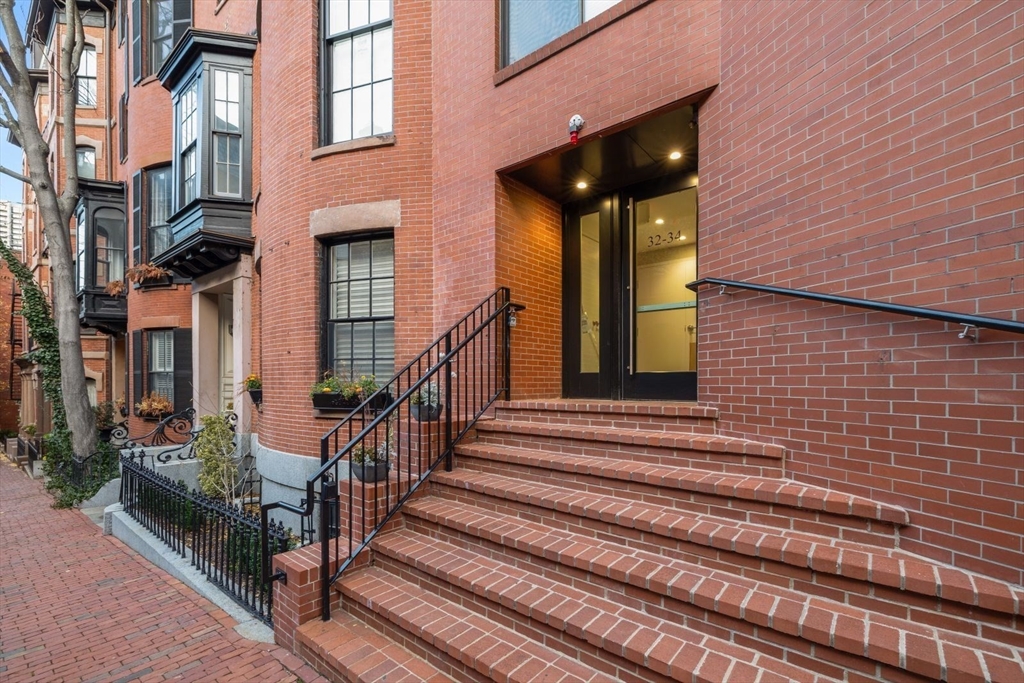 2 bed, 1 bath apartment for rent at 32 Hancock St Unit 5B, Beacon Hill — photo 23 of 24
