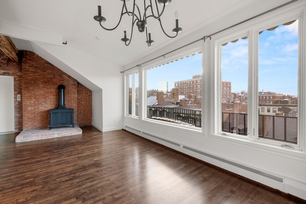 2 bed, 1 bath apartment for rent at 32 Hancock St Unit 5B, Beacon Hill — photo 3 of 24
