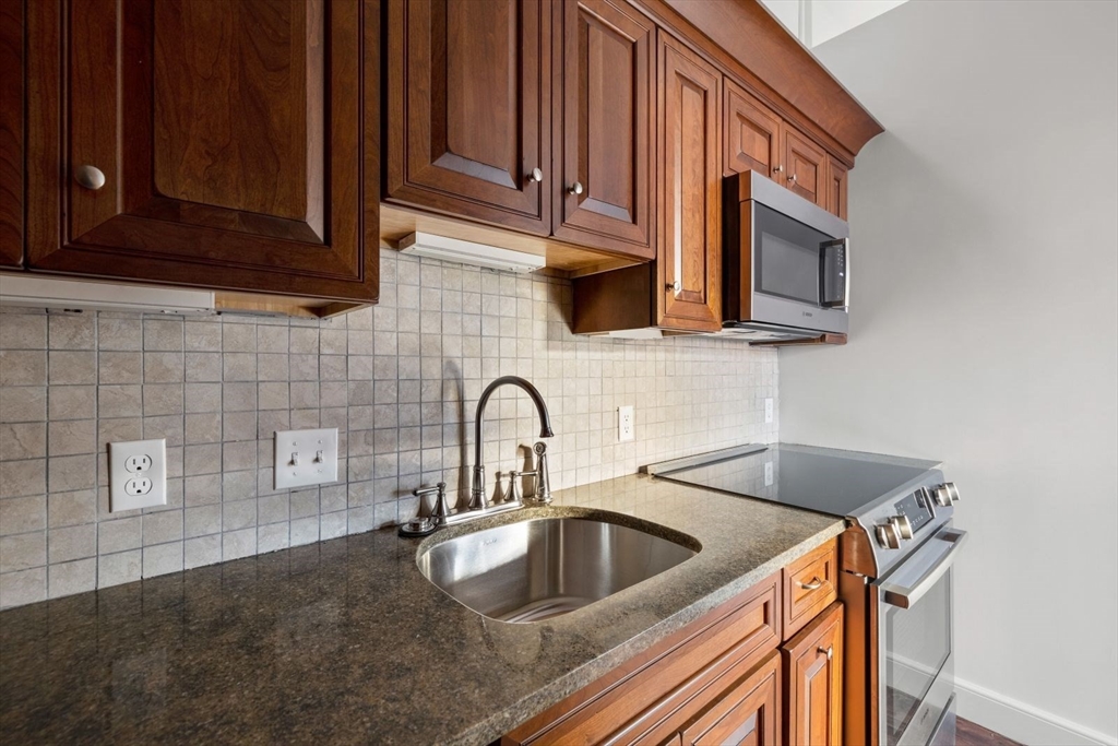 2 bed, 1 bath apartment for rent at 32 Hancock St Unit 5B, Beacon Hill — photo 7 of 24