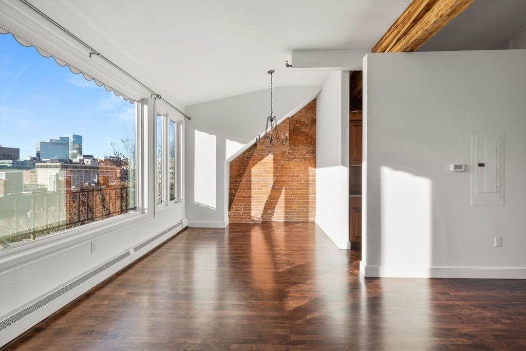 2 bed, 1 bath apartment for rent at 32 Hancock St Unit 5B, Beacon Hill — photo 11 of 24