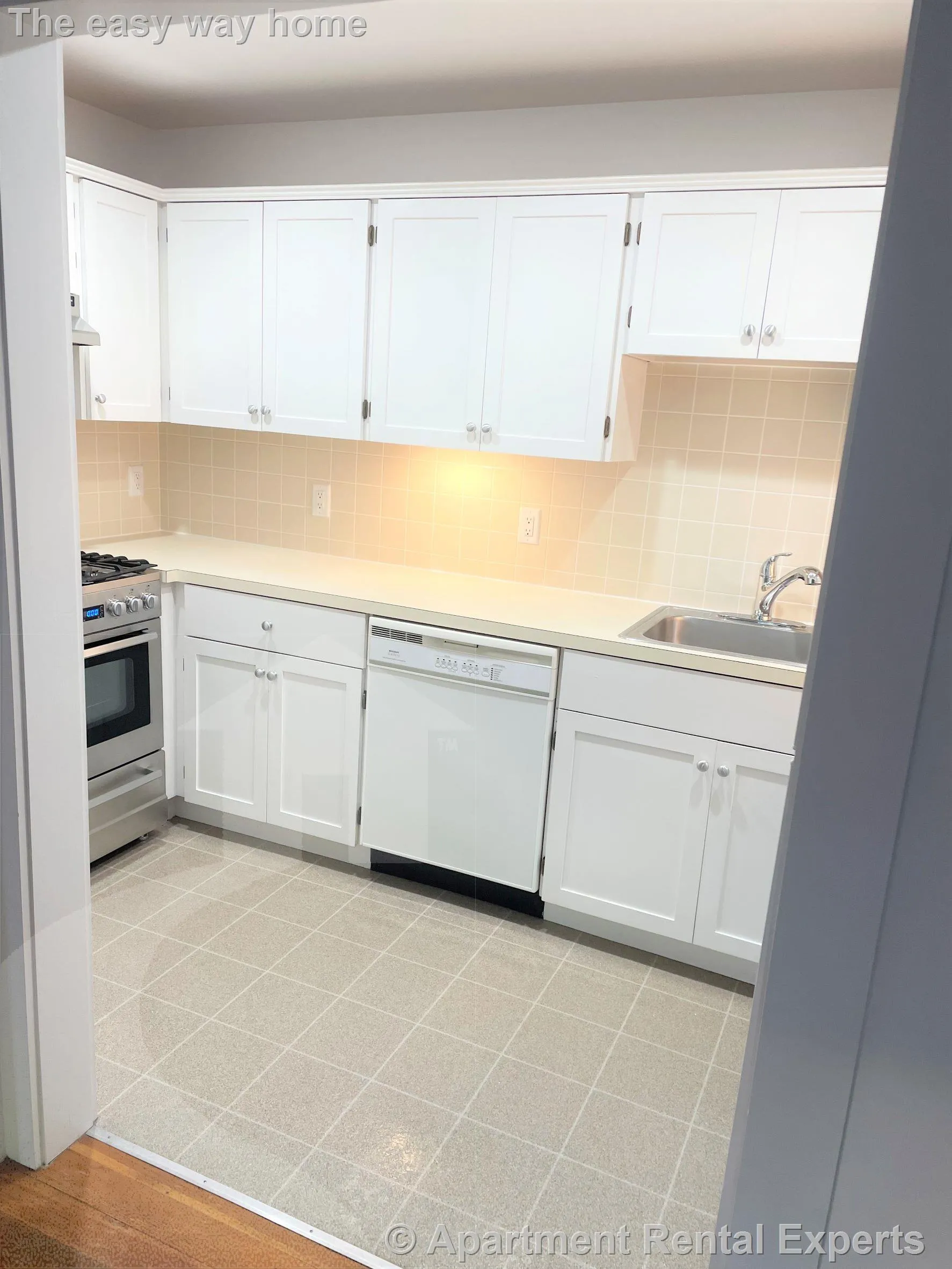2 bed, 1 bath apartment for rent at 32 Healey St, Harvard Square — photo 9 of 23