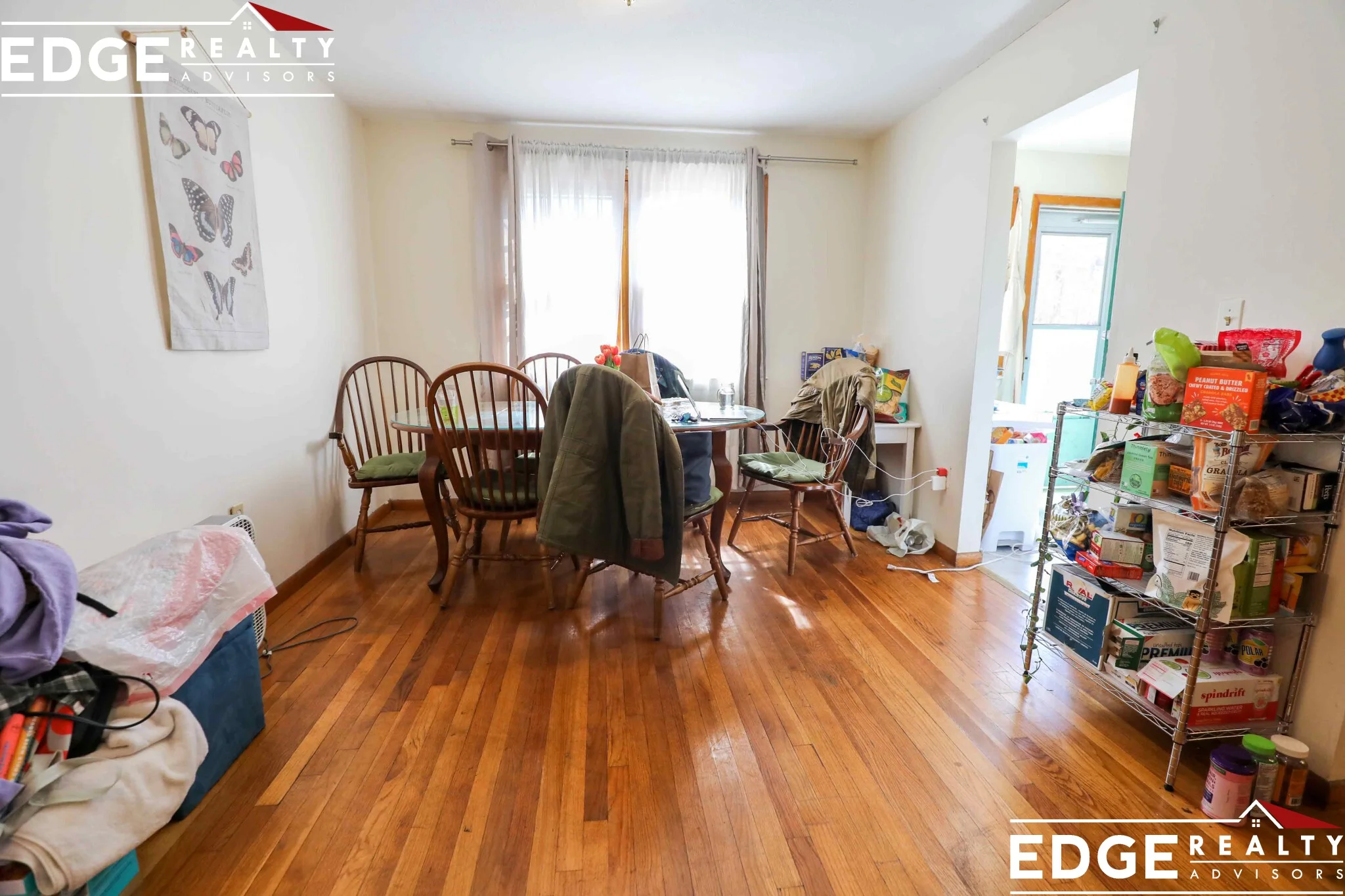 4 bed, 1.5 bath apartment for rent at 32 Higgins St Unit 1, Allston — photo 4 of 9