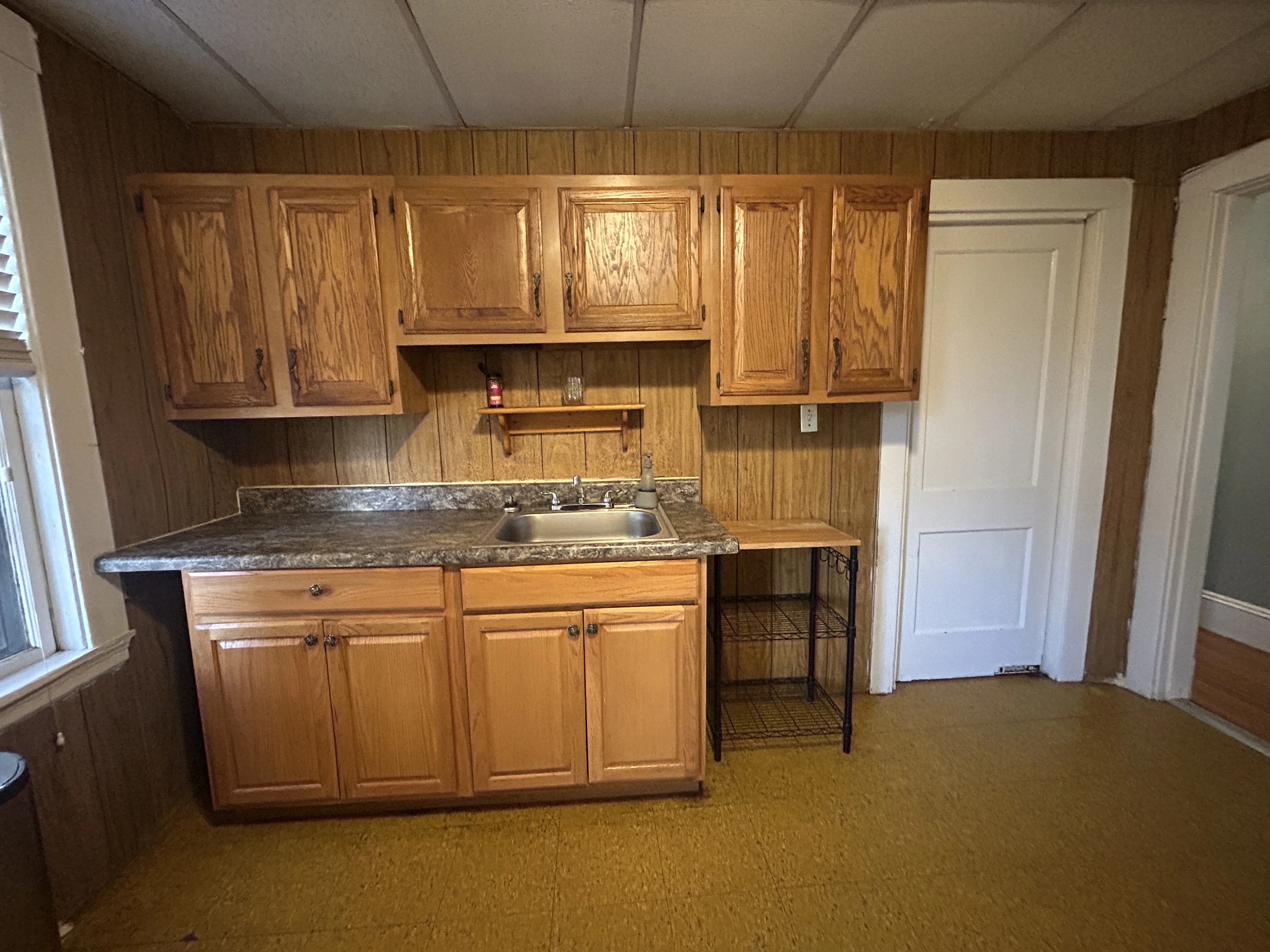 3 bed, 1 bath apartment for rent at 32 Iffley Rd Unit 1, Jamaica Plain — photo 16 of 18