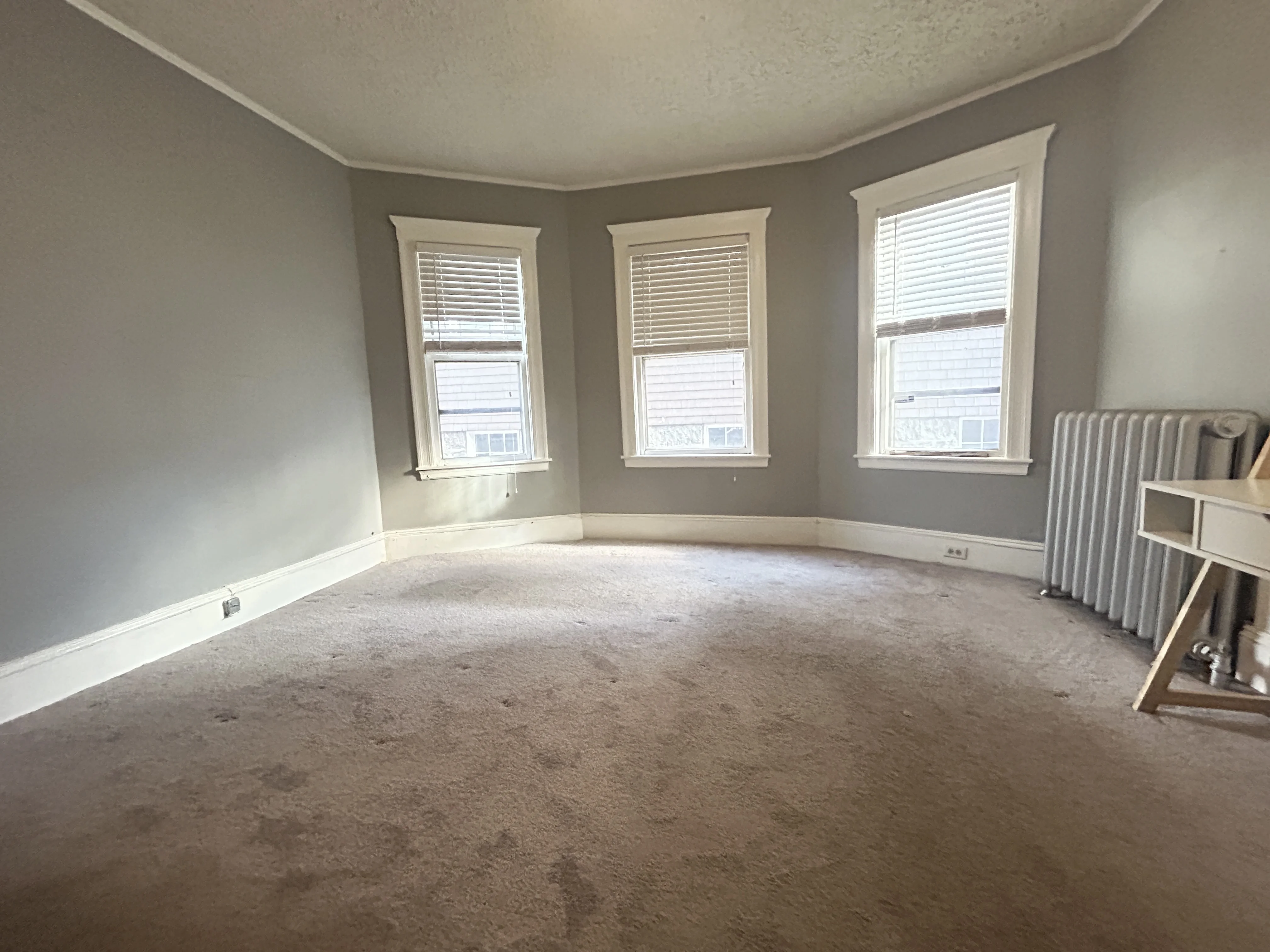 3 bed, 1 bath apartment for rent at 32 Iffley Rd Unit 1, Jamaica Plain — photo 8 of 18