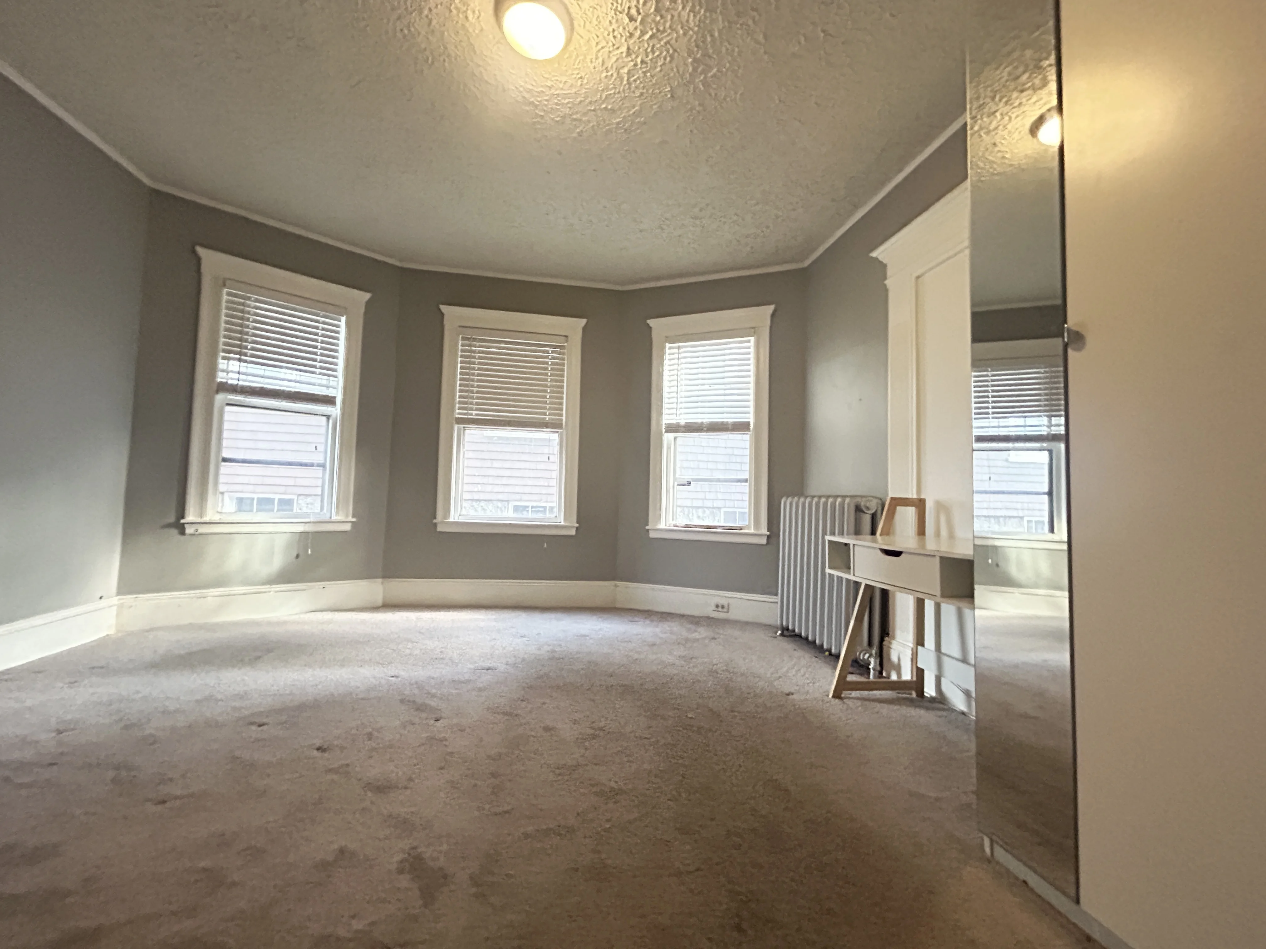 3 bed, 1 bath apartment for rent at 32 Iffley Rd Unit 1, Jamaica Plain — photo 9 of 18