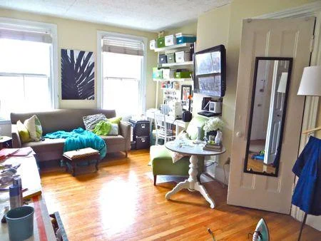 Studio bed, 1 bath apartment for rent at 32 Irving St Unit 3, Beacon Hill — photo 1 of 11