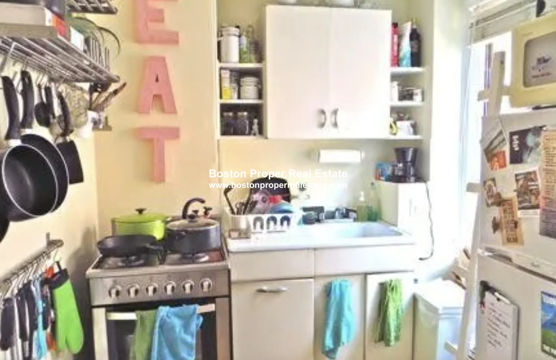 Studio bed, 1 bath apartment for rent at 32 Irving St Unit 3a, Beacon Hill — photo 4 of 10