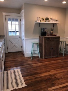 3 bed, 1 bath apartment for rent at 32 Irvington Rd Unit 2, West Somerville — photo 7 of 14