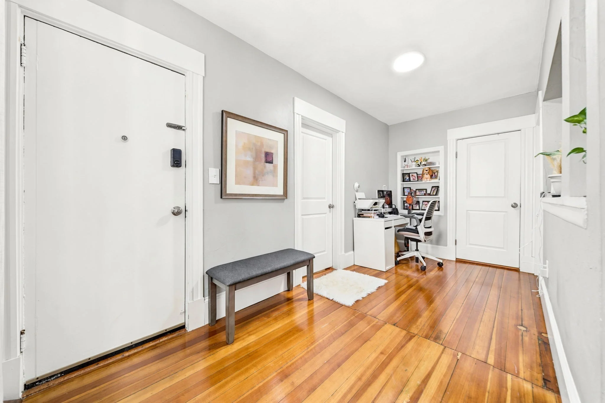 3 bed, 1 bath apartment for rent at 32 Irwin St Unit 1, Winthrop — photo 5 of 9