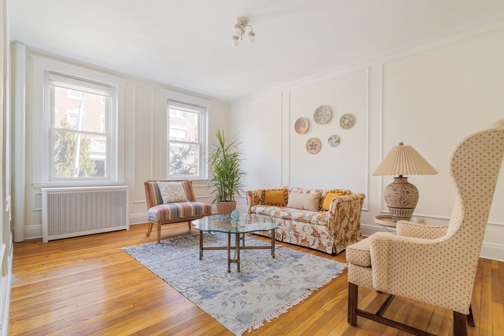 2 bed, 1 bath apartment for rent at 32 James St Unit 1, North Brookline — photo 1 of 8