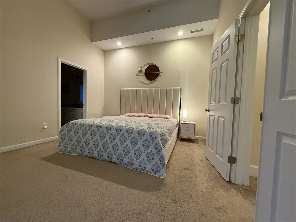 2 bed, 2 bath apartment for rent at 32 John Hancock Dr Unit 32, Ashland — photo 34 of 41