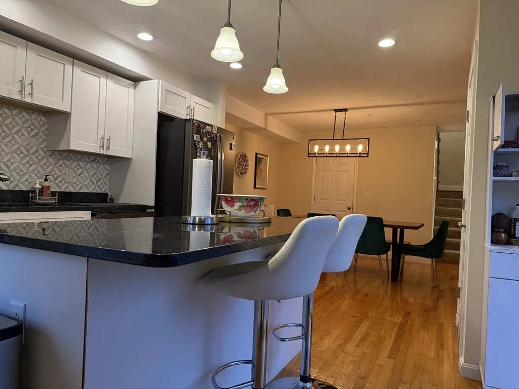 2 bed, 2 bath apartment for rent at 32 John Hancock Dr Unit 32, Ashland — photo 16 of 41